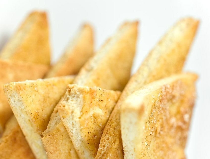 Garlic & Herb Pita Chips