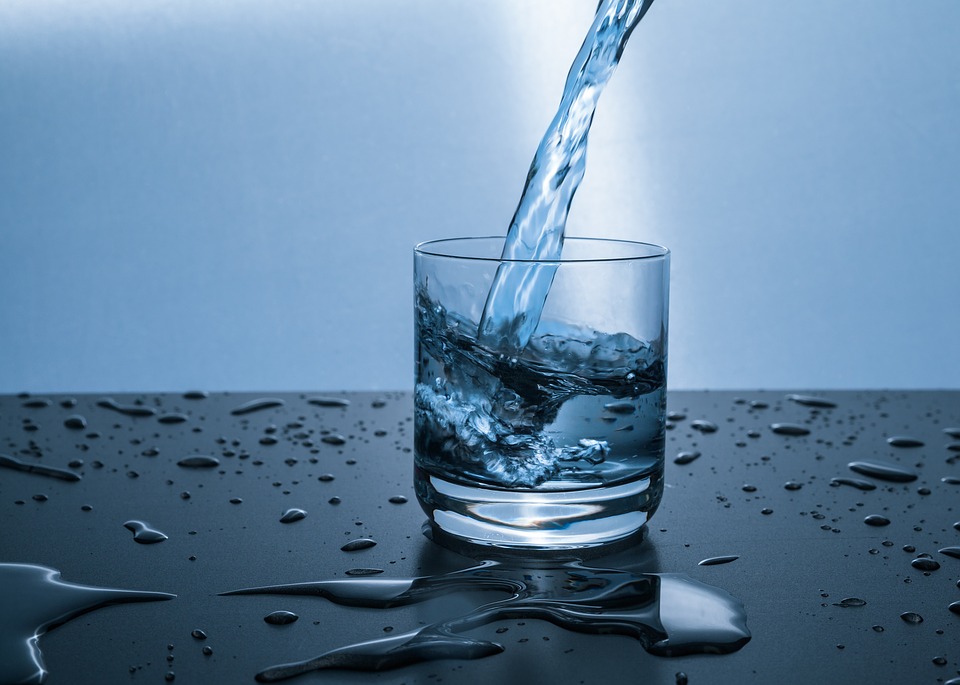 What Is The Right Way To Drink Water?